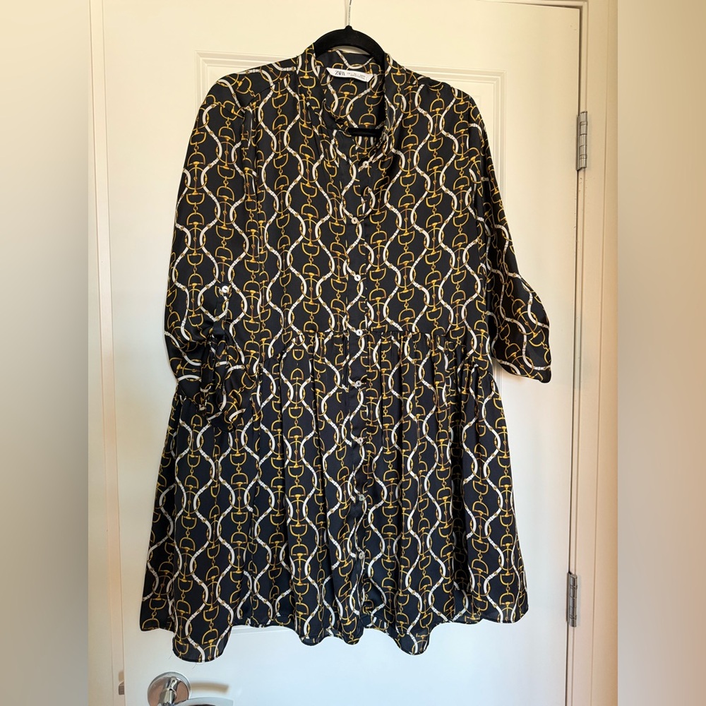 Stylish Black and Gold Chain Print Dress (babydoll style)